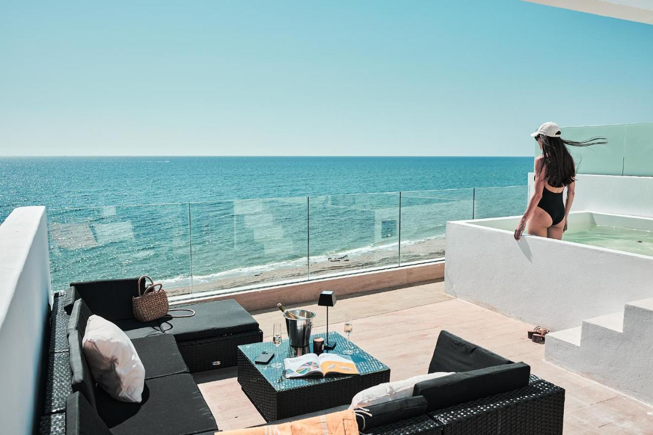 Ancon Suites Карбонерас Екстериор снимка
