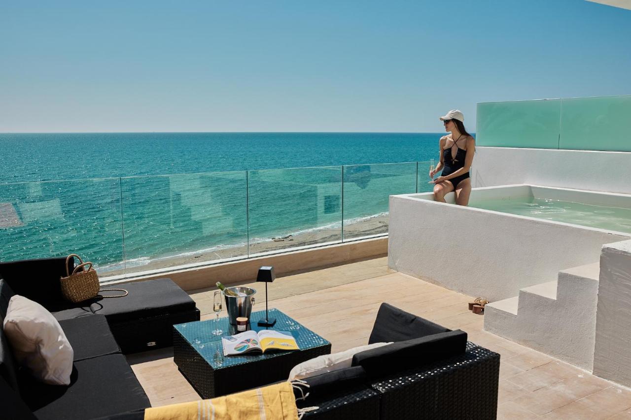 Ancon Suites Карбонерас Екстериор снимка