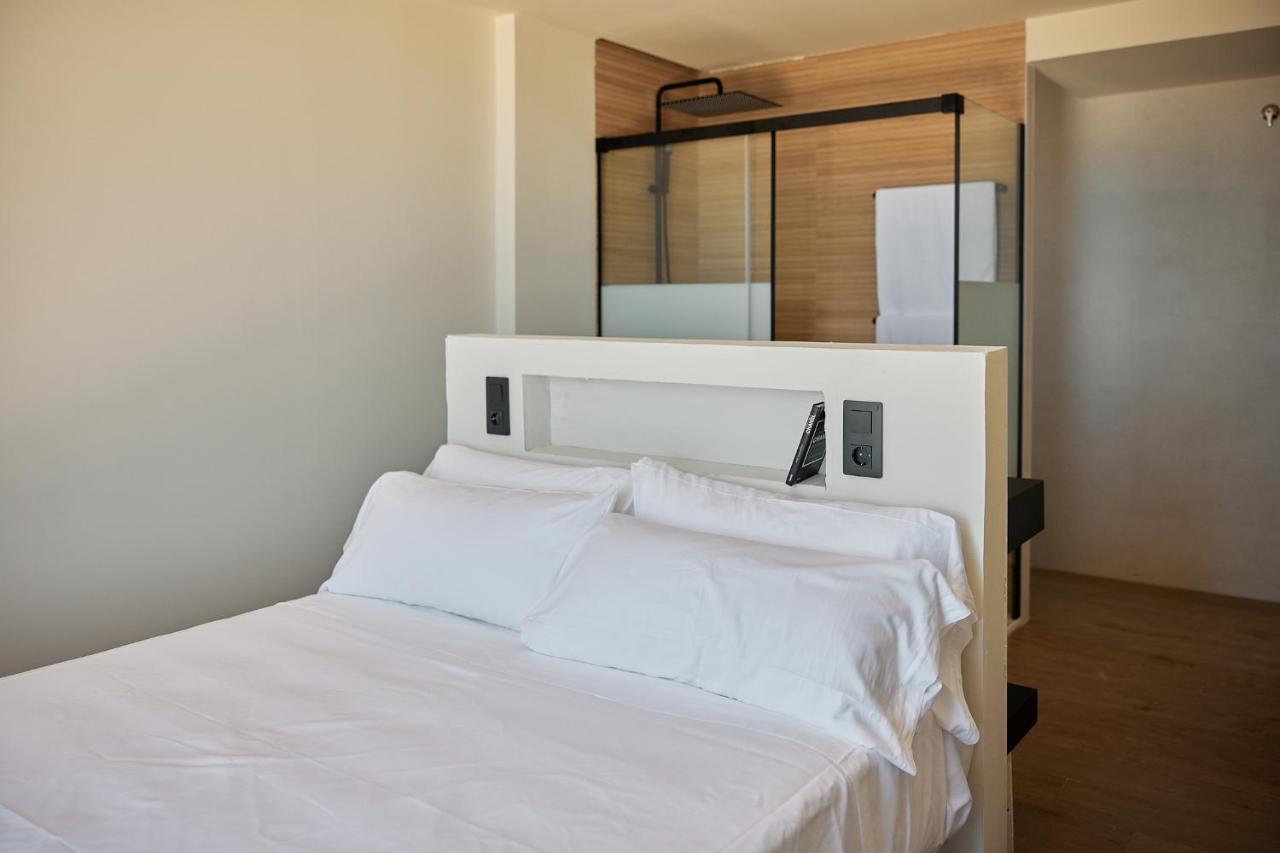 Ancon Suites Карбонерас Екстериор снимка