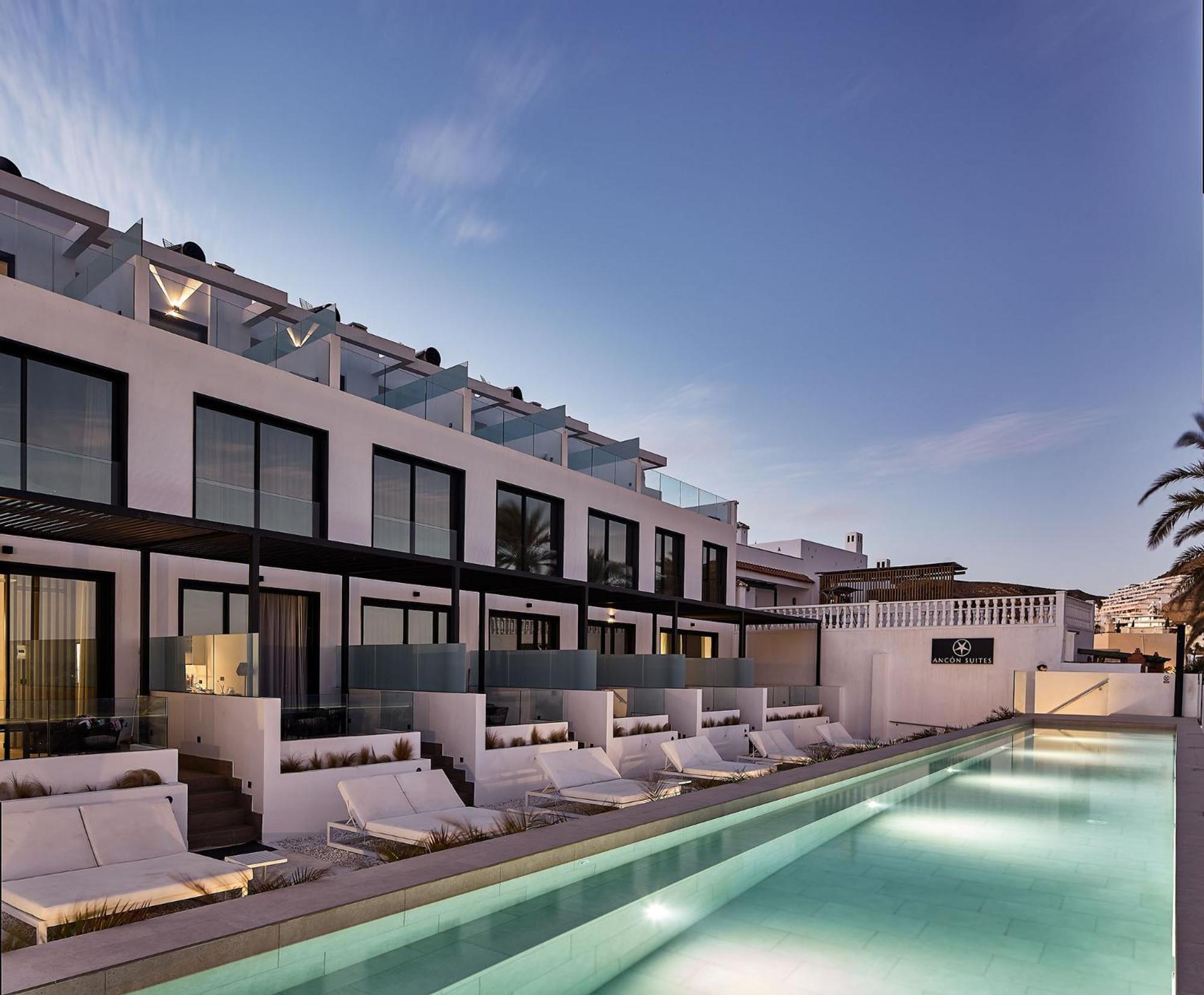 Ancon Suites Карбонерас Екстериор снимка