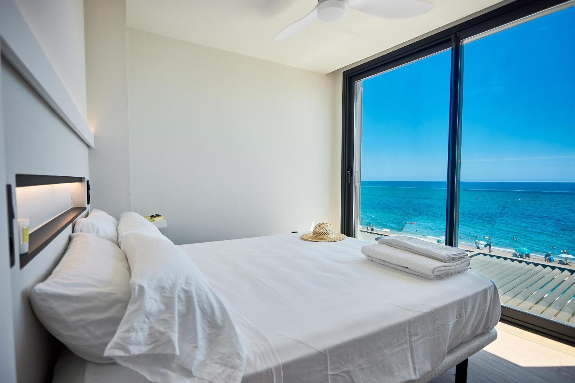 Ancon Suites Карбонерас Екстериор снимка
