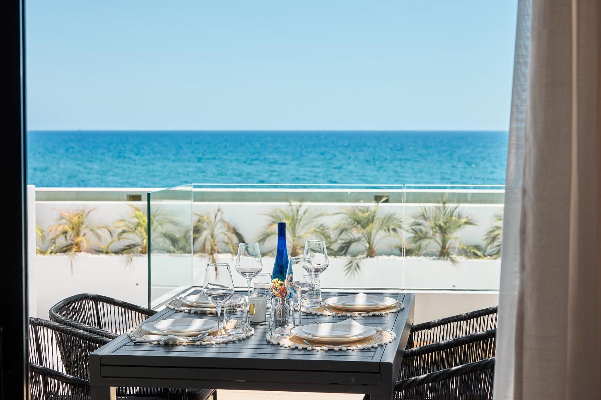 Ancon Suites Карбонерас Екстериор снимка